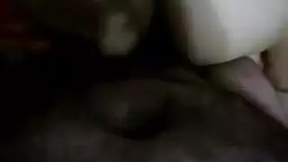 ام مصريه بتتناك