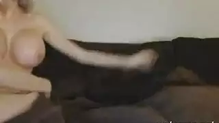 مثلية ثلاثية: تبادل الصديقات وجلسة مص مزدوجة