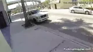 تنورة قصيرة هواة اللسان